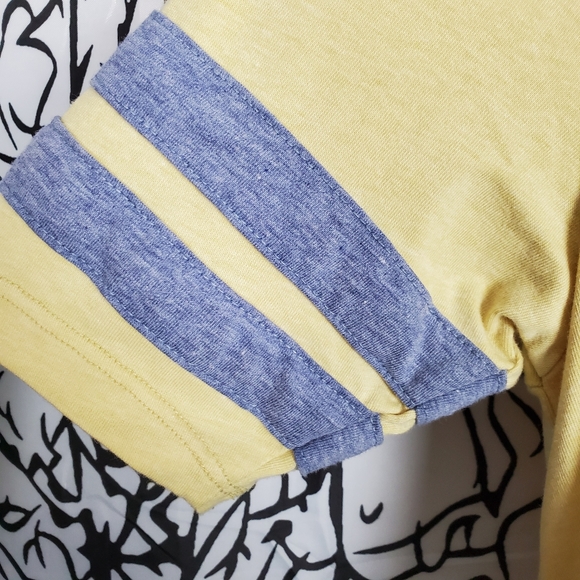 4/$25 LuLaRoe Prefect T Top Yellow w Grey Stripes - Picture 4 of 8